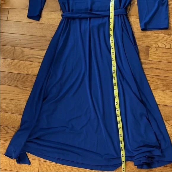 Elegant Blue Charter Club Jersey Dress - Picture 11 of 14